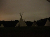Další noční fotka tábora